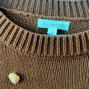 Dark pumpkin sweater